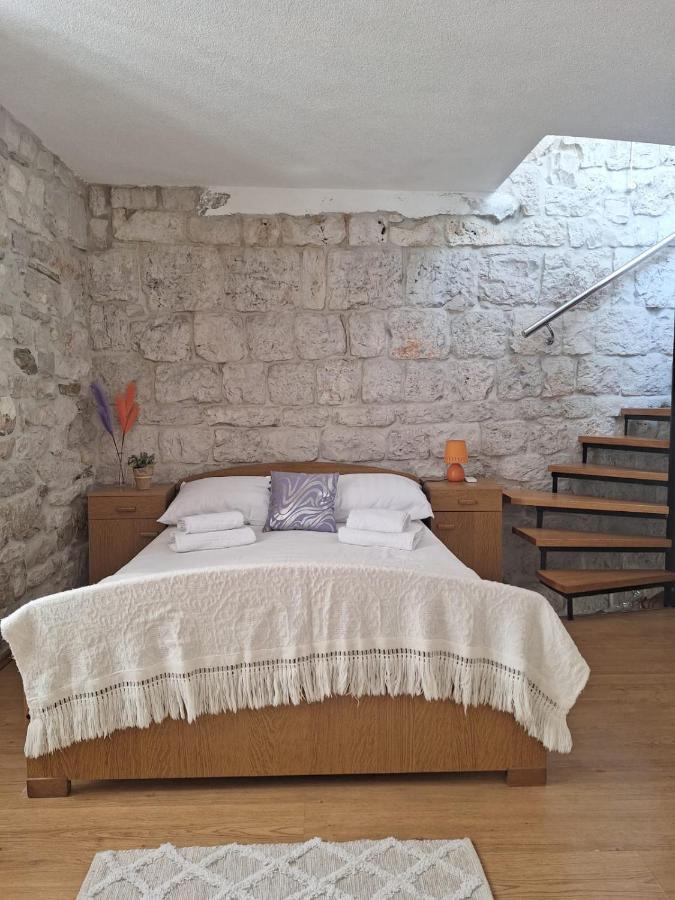 Apartment Tonka Trogir Luaran gambar
